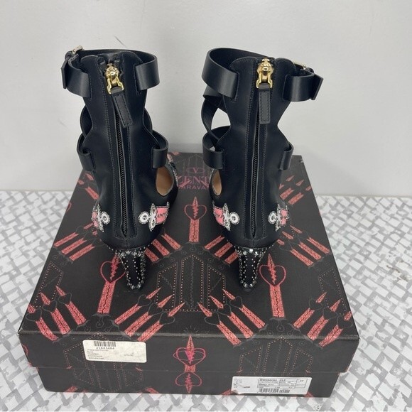 Valentino Garavani Love Blade Embellished Ankle Strap 65mm Pumps, Black, size 7 - Picture 6 of 15